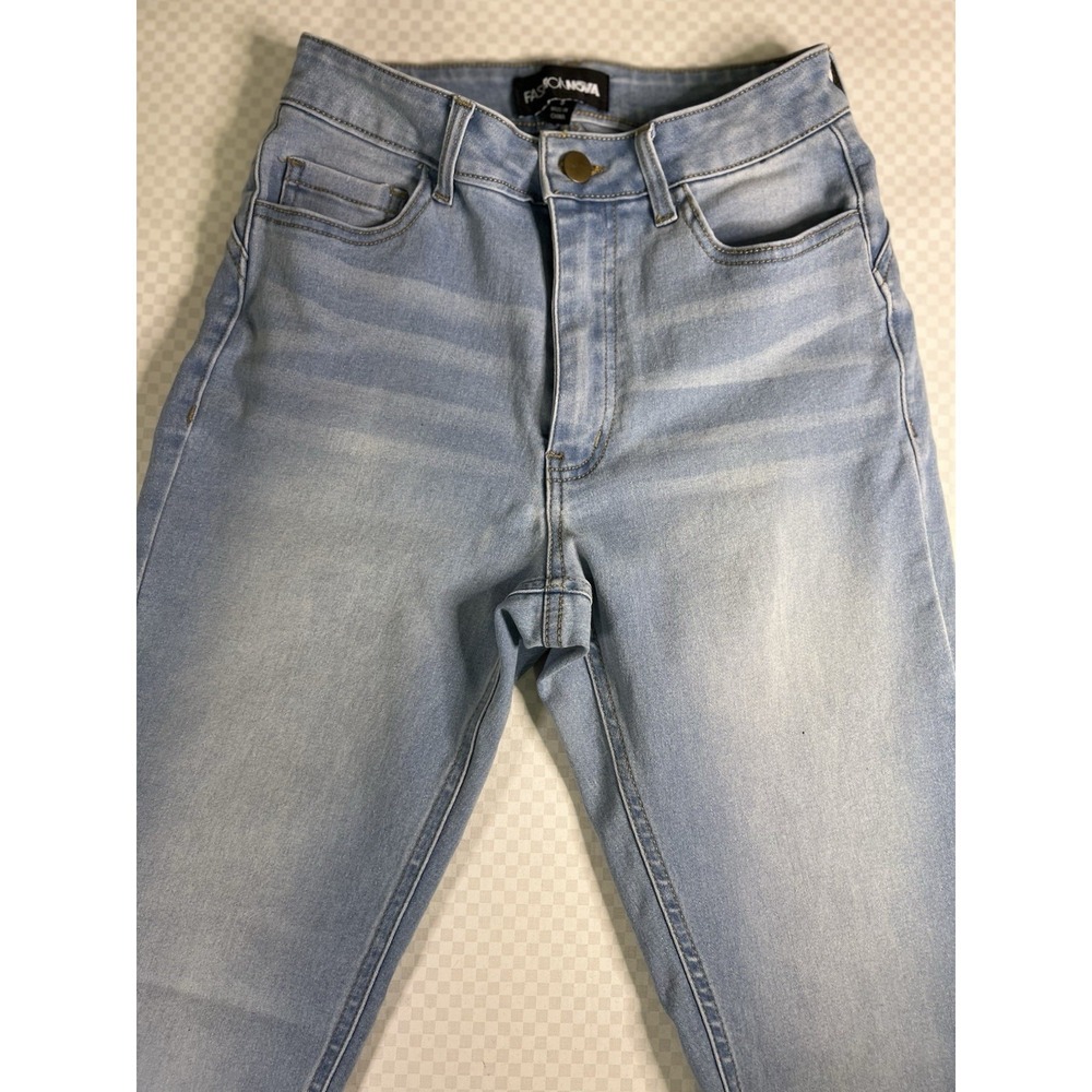 Fashion Nova Jeans Womens 5- 24" Skinny Light Wash Denim Blue Casual Pants - Picture 3 of 11